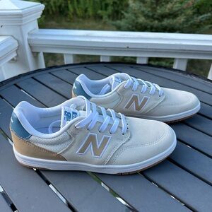 New Balance Numeric 425